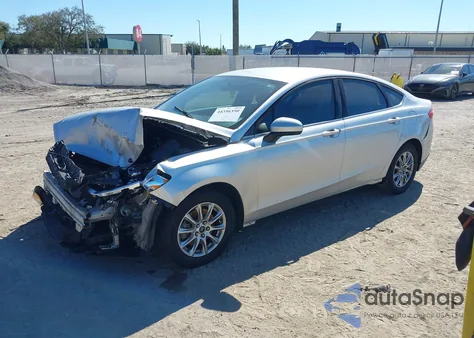 2015 Ford Fusion S из США, поврежденный, VIN 3FA6P0G72FR279457